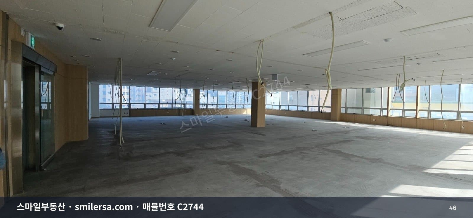 양정 거제대로변 대형 사무실 128평, 넓은 주차장까지 썸네일 6