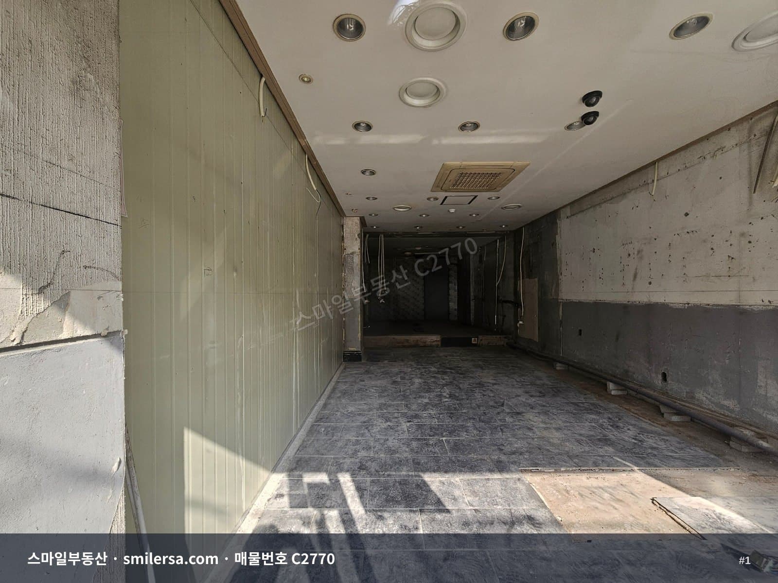 부산광역시 동구 범일동 상가 내부 사진 C2770