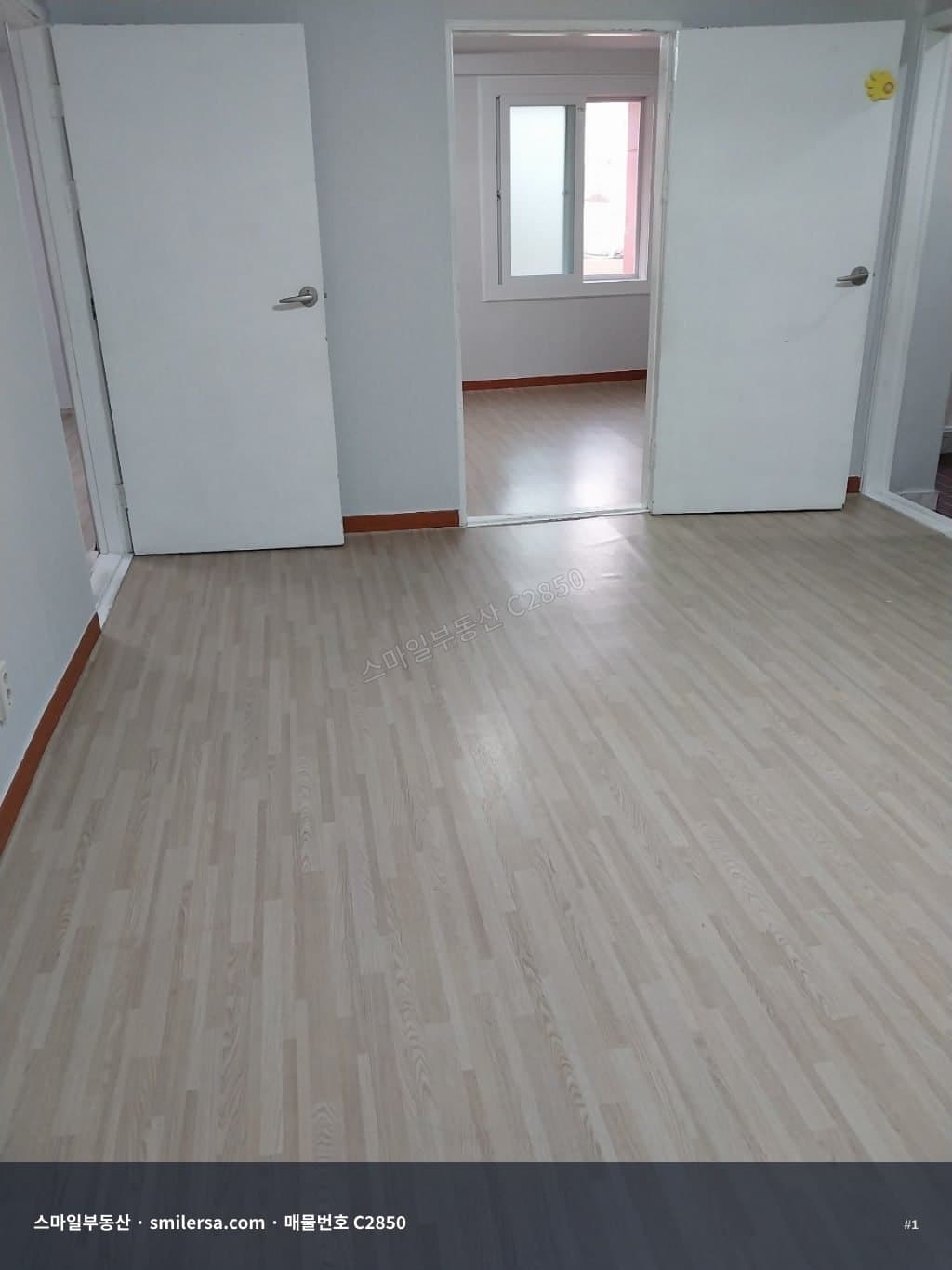 부산광역시 동구 수정동 건물 내부 사진 C2850