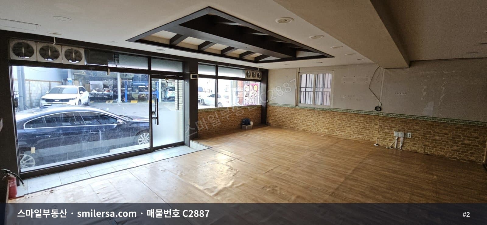 거제역 인근 음식상권, 1층 35평 월세 매물 썸네일 2