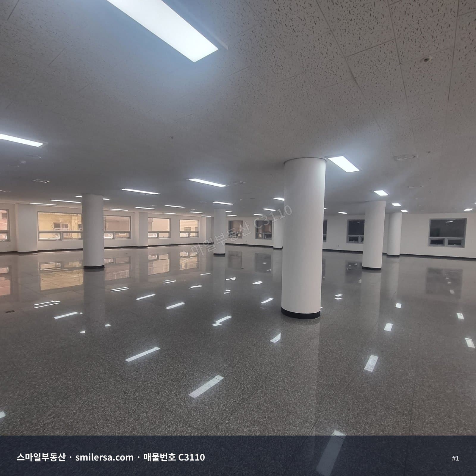 동광2가 부산호텔 인근 금융거리 211평 상가 - 1