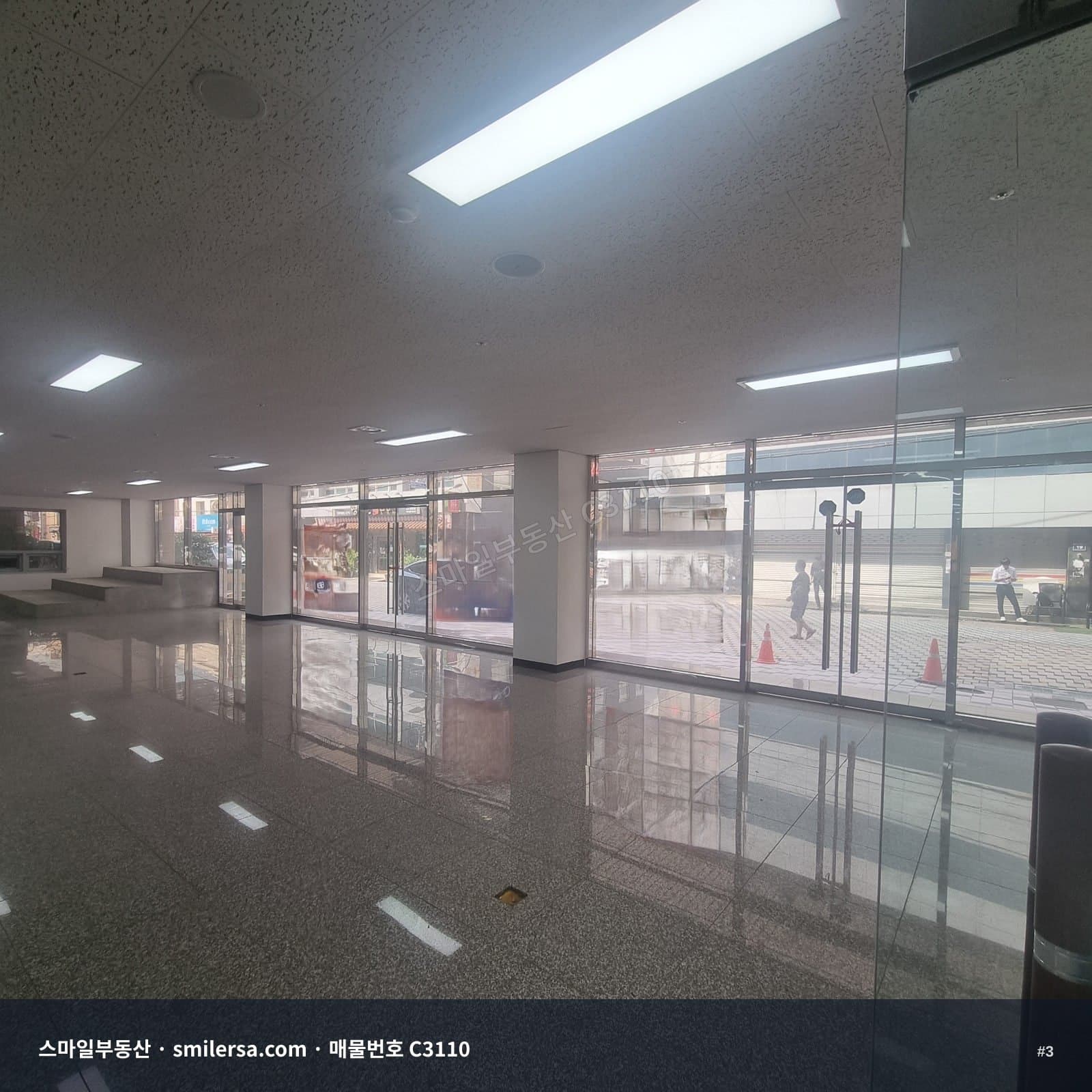 동광2가 부산호텔 인근 금융거리 211평 상가 썸네일 3