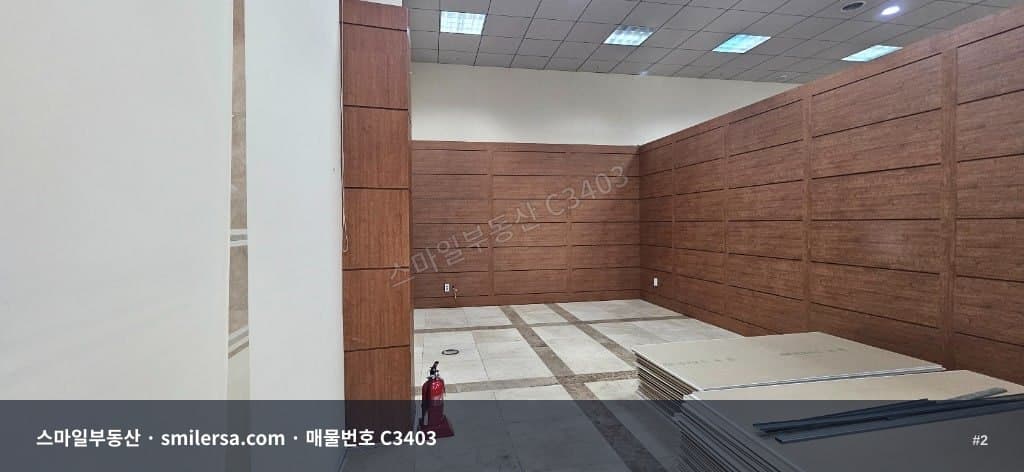 중앙동4가 역세권 경치좋은 사무실, 83평대 1층 공간 썸네일 2