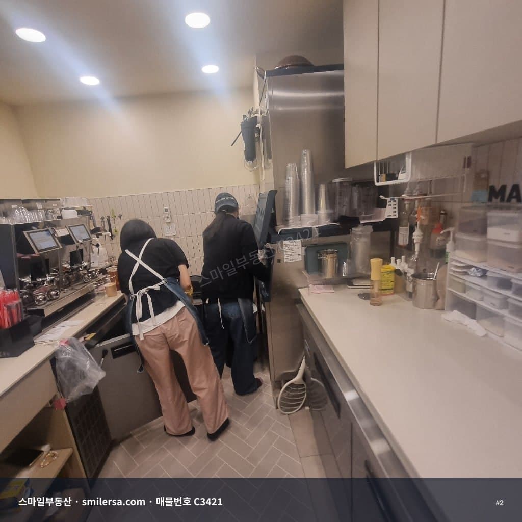 남포5가 구덕로변 1층 상가, 대로변 노출 최고 자리 썸네일 2