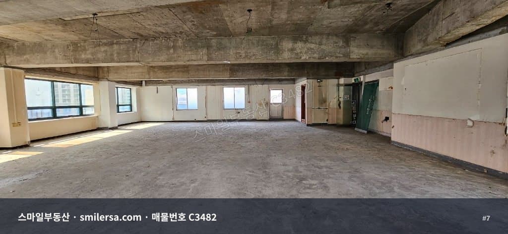 연산역 이편한세상 인근 56평 사무실, 보증금 3천에 월 240만원 썸네일 7
