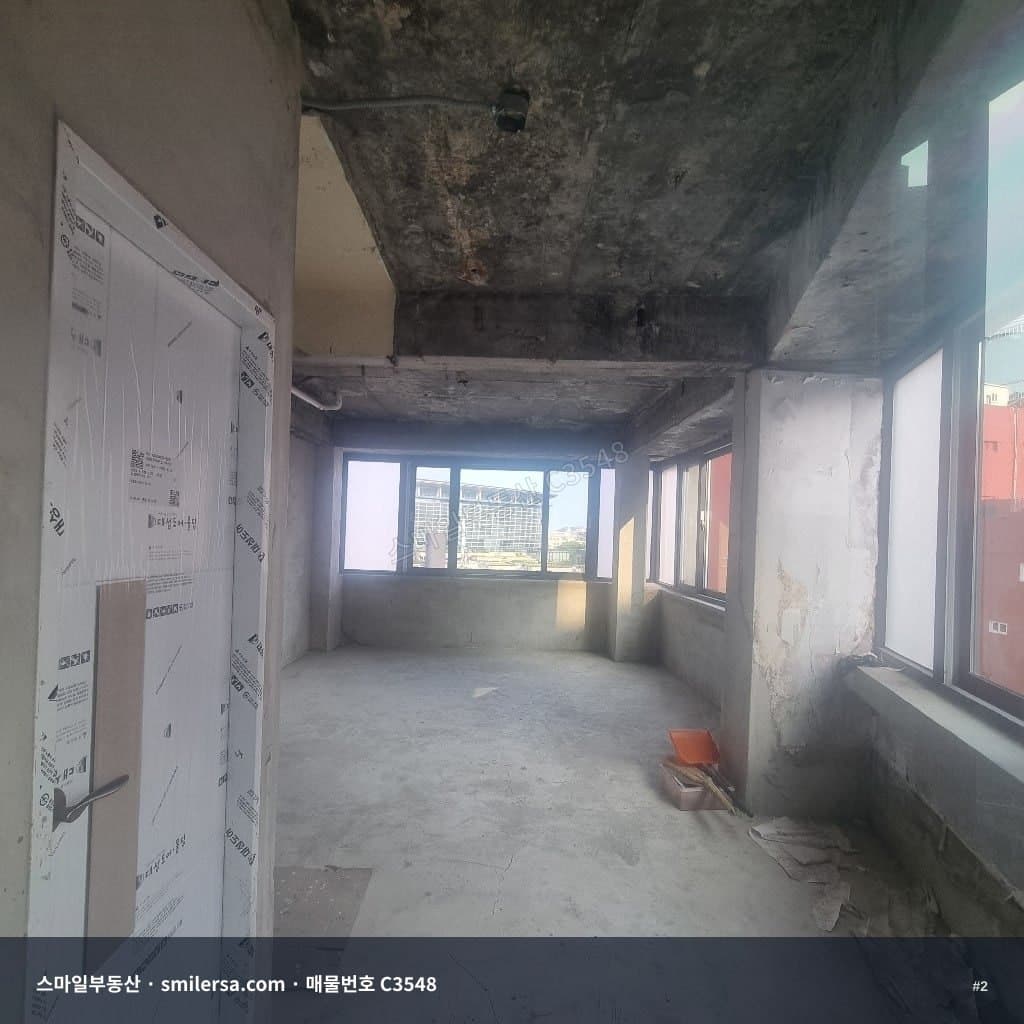부산역 7번출구 텍사스촌 사거리 코너 사무실 월세 썸네일 2