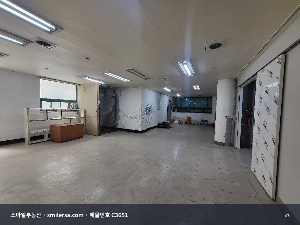범내골역 인근 대로변 115평 사무실, 가성비 좋은 역세권 공간 썸네일 7