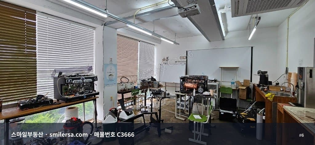 부경대 인근 1~6층 통임대 상가, 도로변 90평 규모 매물 썸네일 6