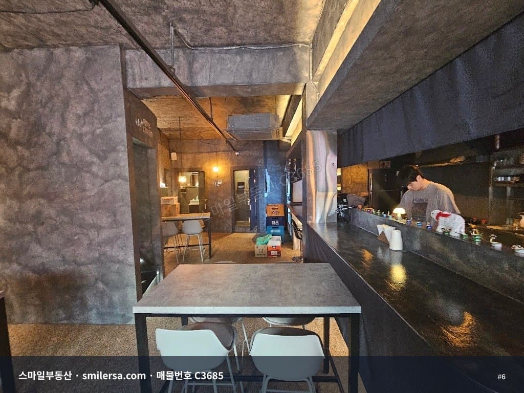 서면 만취길 2~3층 술집 매물, 33평 규모 즉시입주 썸네일 6