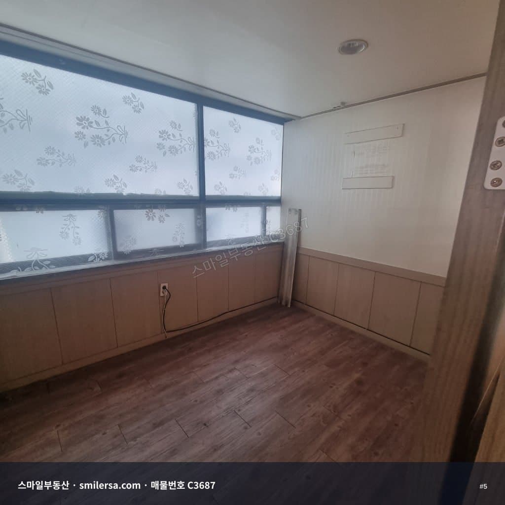 부산역 프레지던트 오피스텔 인근 사무실 45평 월세 썸네일 5