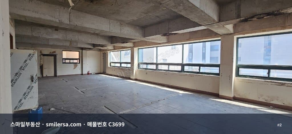 연산역 인근 중형 사무실, 47평 다양한 업종 검토 가능 썸네일 2