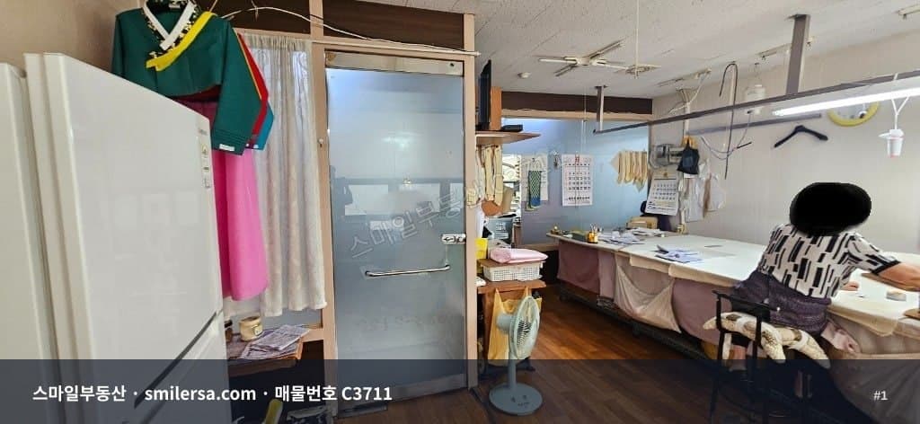 부산광역시 동구 범일동 사무실 내부 사진 C3711