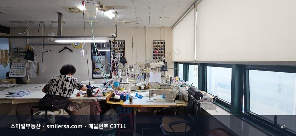 부산진시장 인근 소형 사무실, 계약 13평 월세 매물 썸네일 2