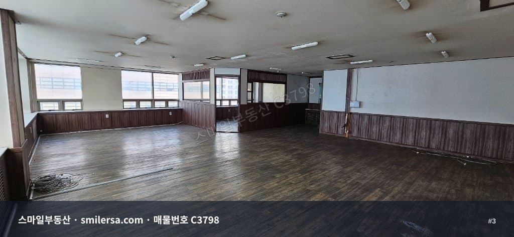 연산역 7번출구 중앙대로변 사무실 41평, 역세권 깔끔한 공간 썸네일 3