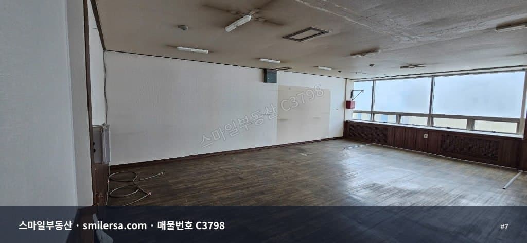 연산역 7번출구 중앙대로변 사무실 41평, 역세권 깔끔한 공간 썸네일 7