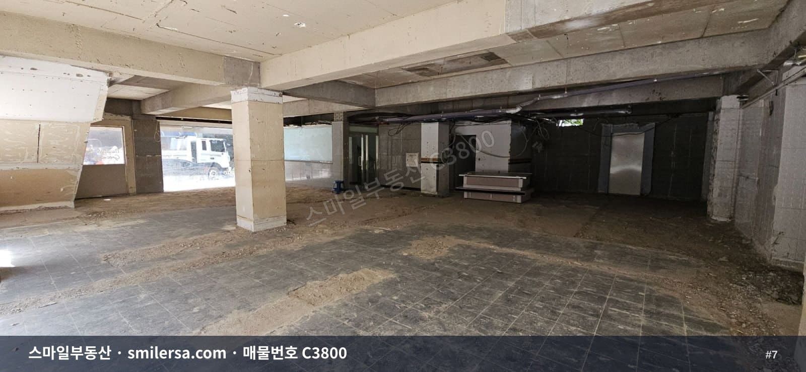 연산역 인근 1층 상가, 대로변 68평 넓은 공간 썸네일 7