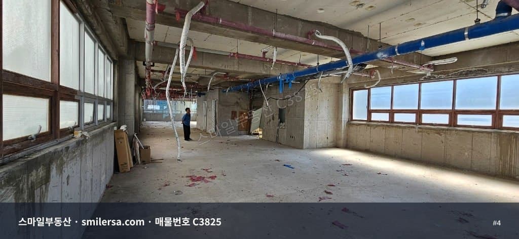 서면역 메디컬라인 대형 사무실 82평 월세 썸네일 4