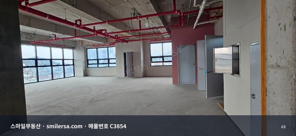 대연역 신축 건물 11층, 병의원·사무실로 좋은 65평 공간 썸네일 3