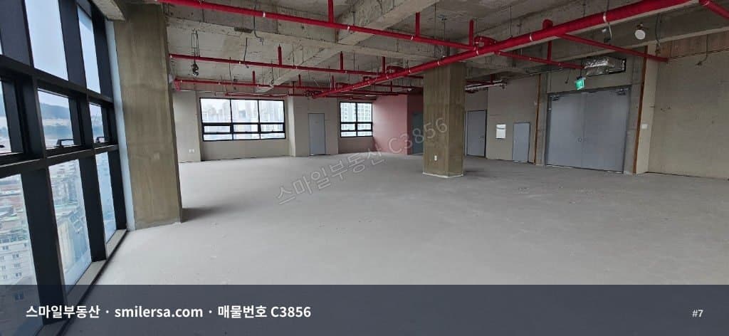 대연역 신축 65평 병의원·사무실 | 역세권 12층 월세 썸네일 7