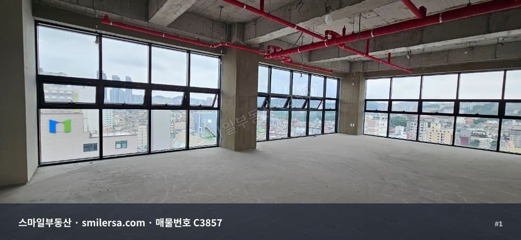 부산광역시 남구 대연동 사무실 내부 사진 C3857