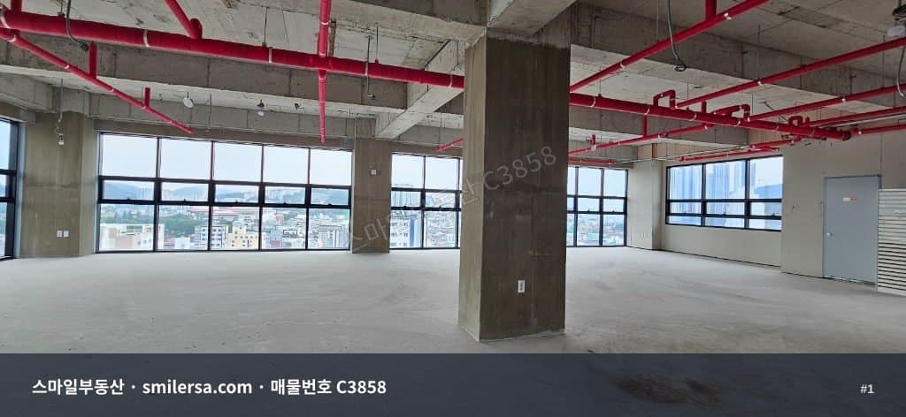 부산광역시 남구 대연동 사무실 내부 사진 C3858