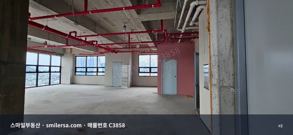 대연역 신축 역세권 병의원·사무실 65평 매물 썸네일 2