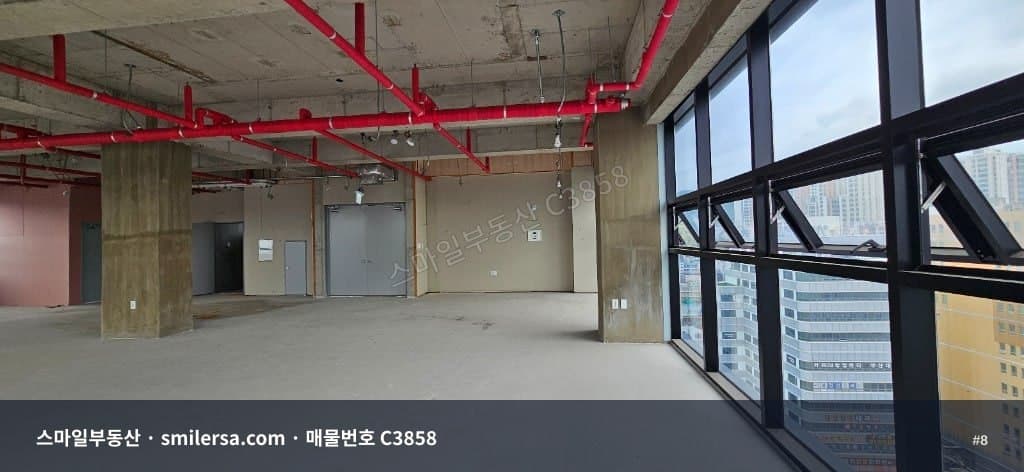 대연역 신축 역세권 병의원·사무실 65평 매물 썸네일 8