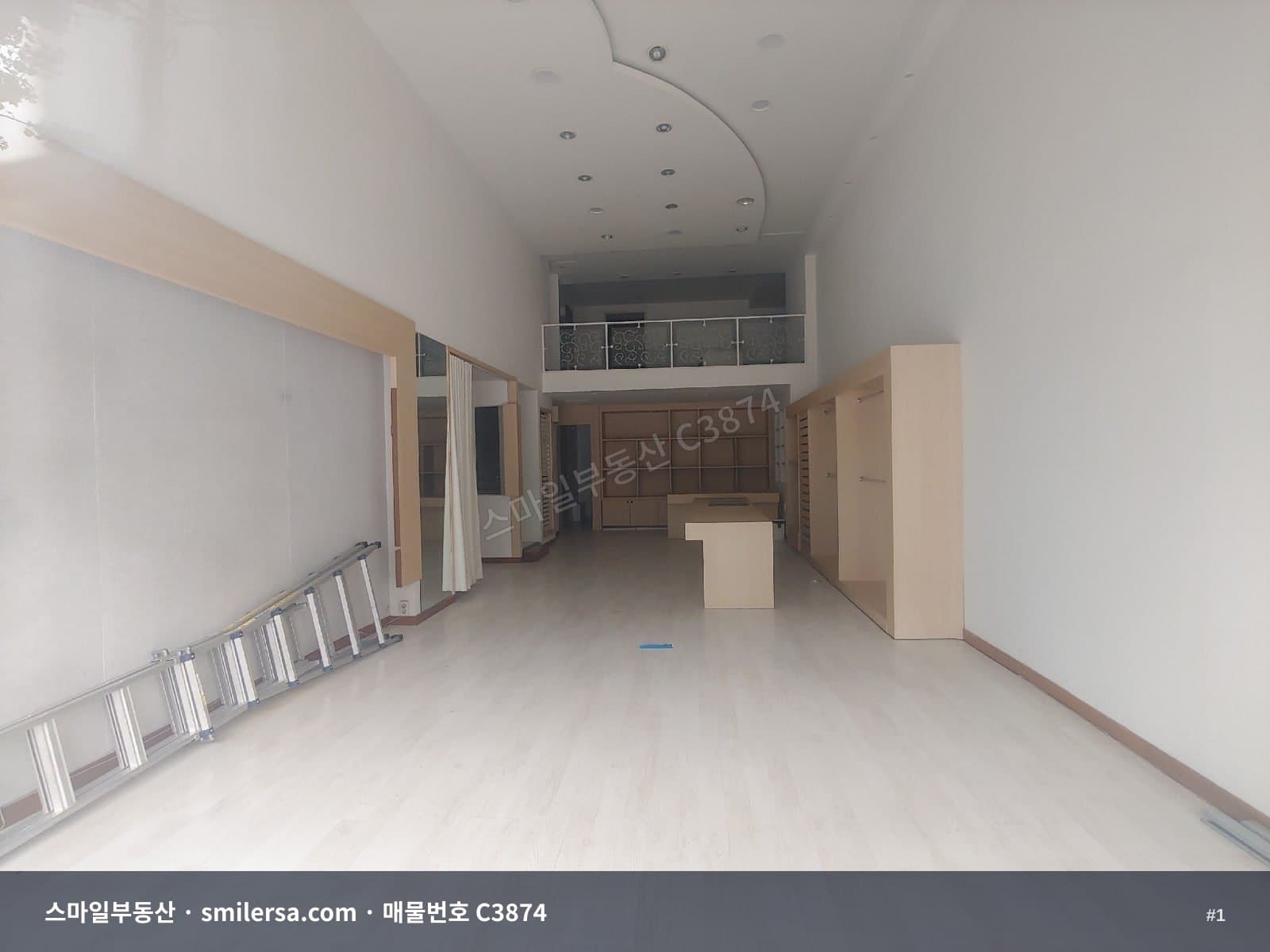 부산광역시 동구 범일동 상가 내부 사진 C3874