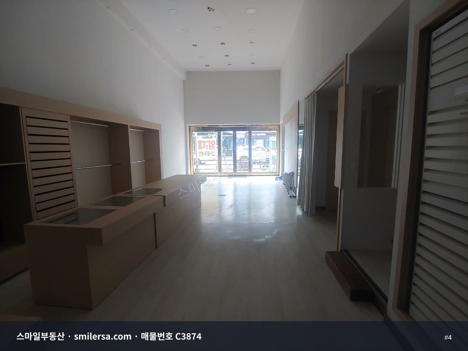 부산진시장 교차로 인근 층고 높은 1층 상가 썸네일 4