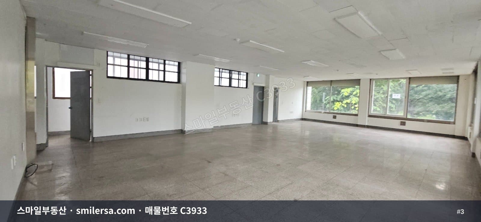동래역 인근 대로변 사무실, 교차로 접근성 좋은 2층 45평 썸네일 3