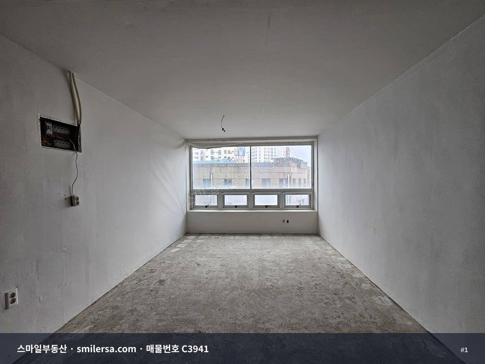 부산광역시 수영구 광안동 사무실 내부 사진 C3941