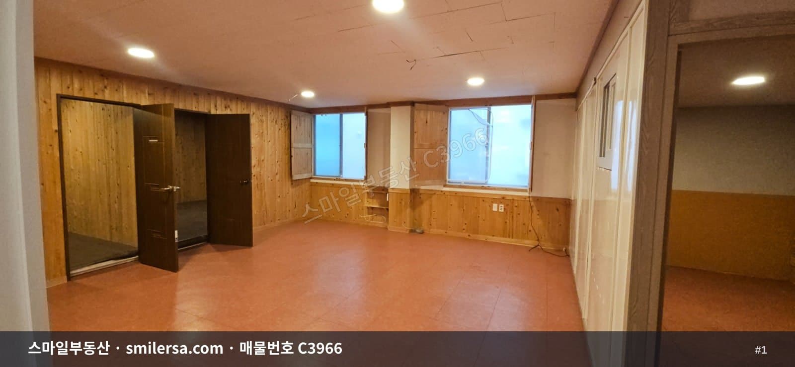 서면 롯데백화점 인근 94평 사무실, 5층 엘리베이터 건물 - 1