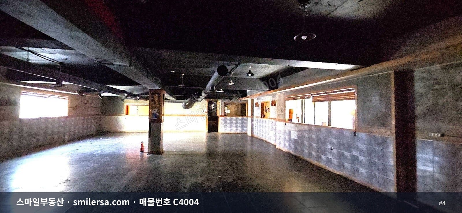 부경대 인근 골목상권 2층 60평 사무실, 학생·젊은층 유동 많은 자리 썸네일 4