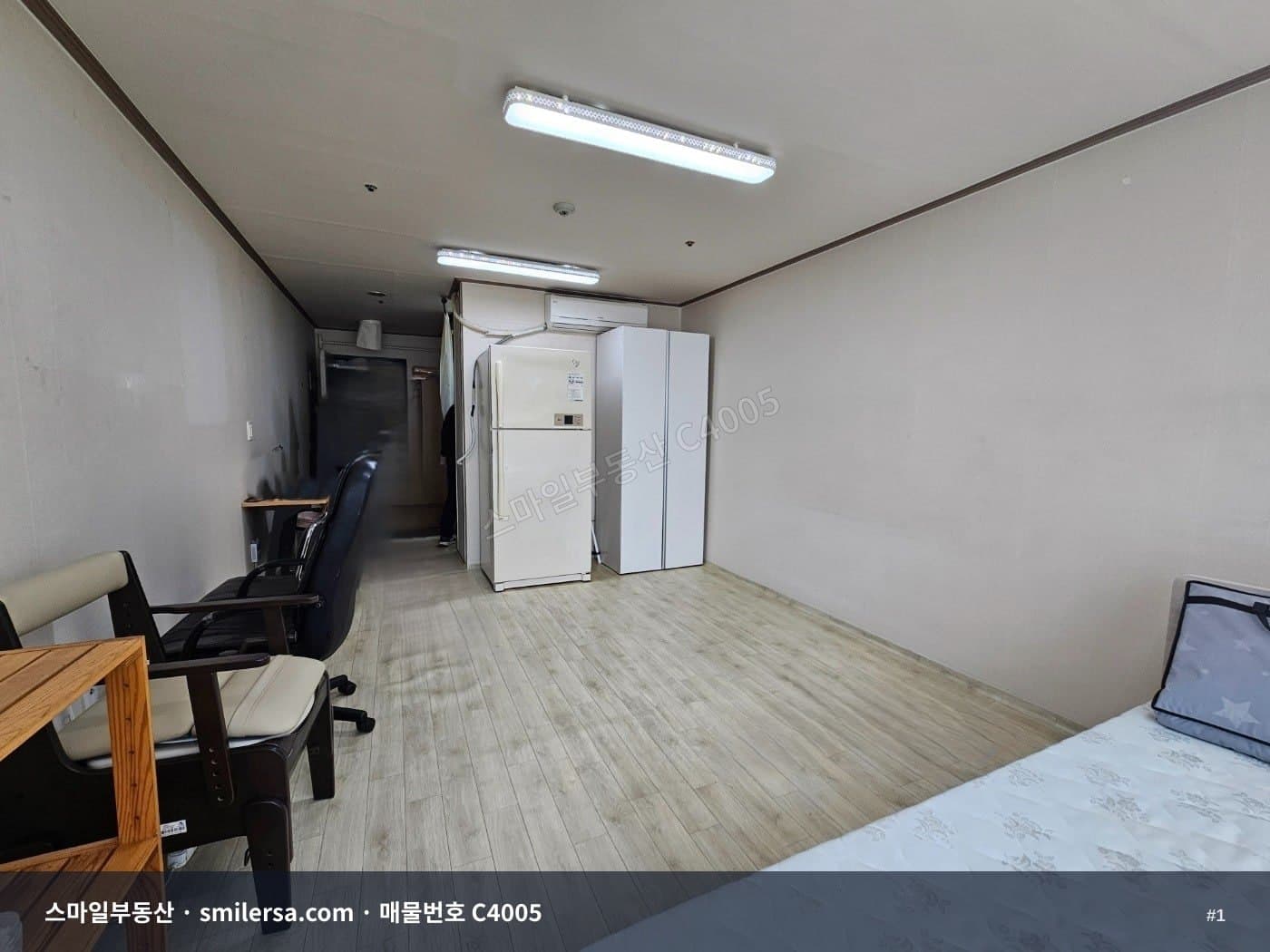 부산광역시 동래구 사직동 사무실 내부 사진 C4005