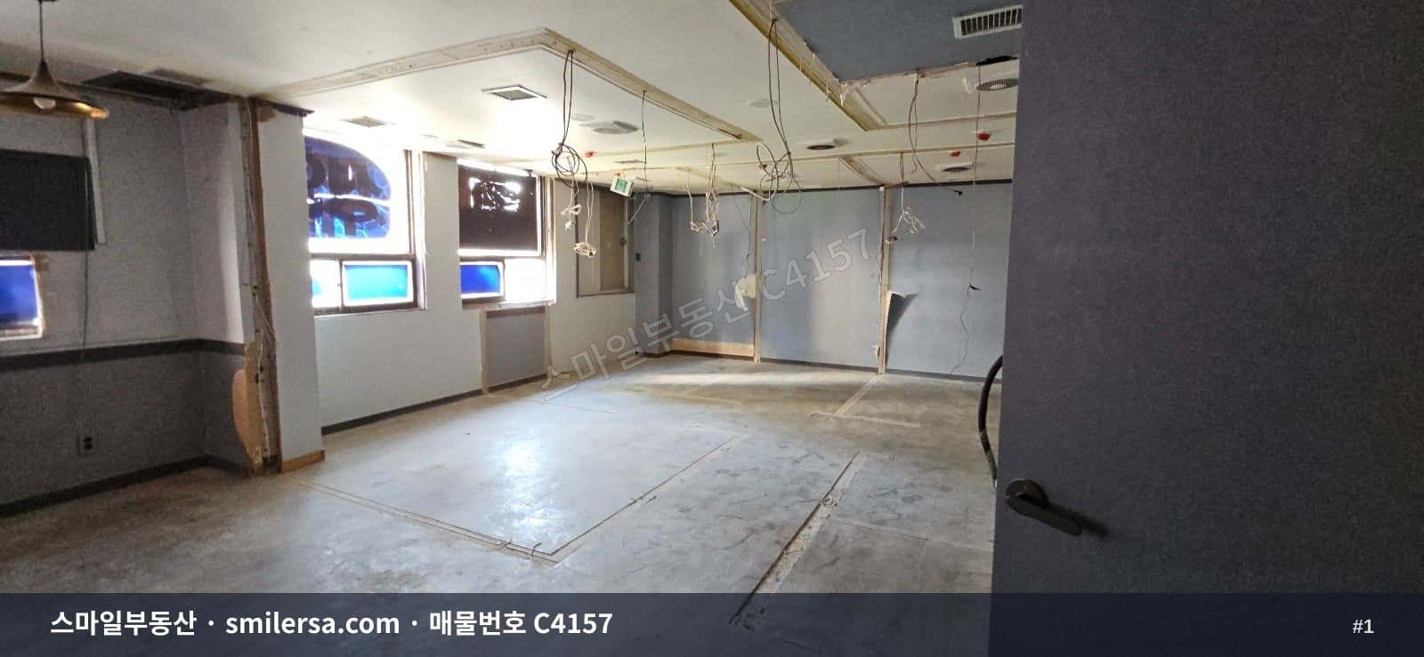 부산광역시 동구 범일동 사무실 내부 사진 C4157