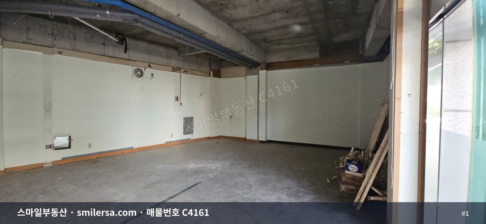 부산광역시 연제구 연산동 상가 내부 사진 C4161
