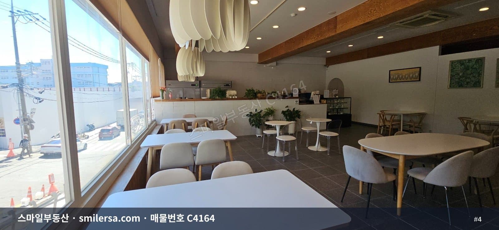 대연푸르지오 서밋 인근 2층 상가, 73평 깔끔한 공간 썸네일 4