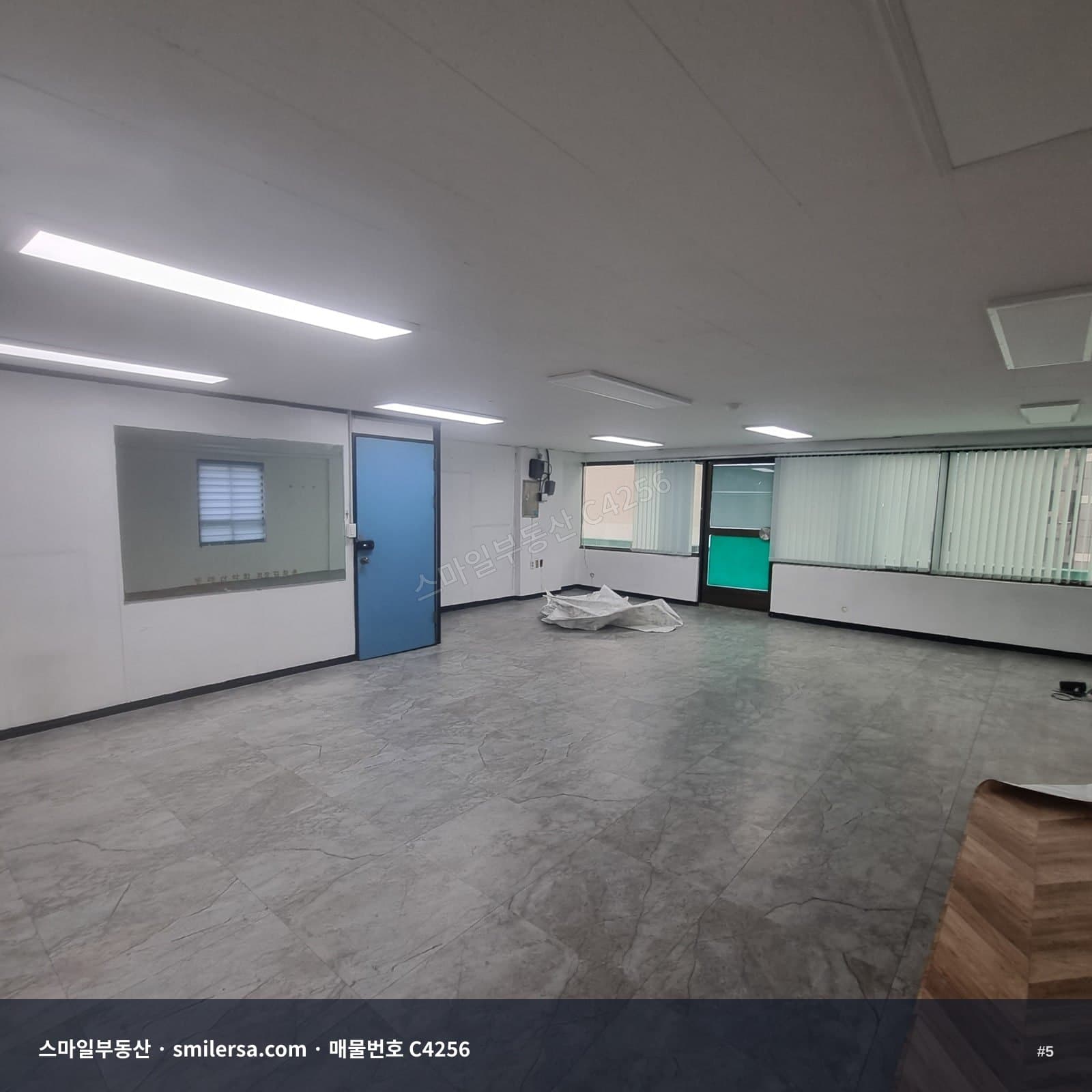 양정사거리 코너건물 5층 사무실, 59평 규모 월세 매물 썸네일 5