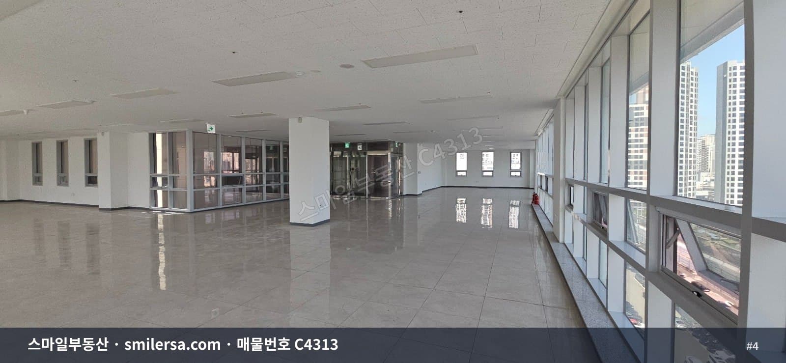 법조타운 인근 깨끗한 대형사무실, 거제동 8층 143평 매매 썸네일 4