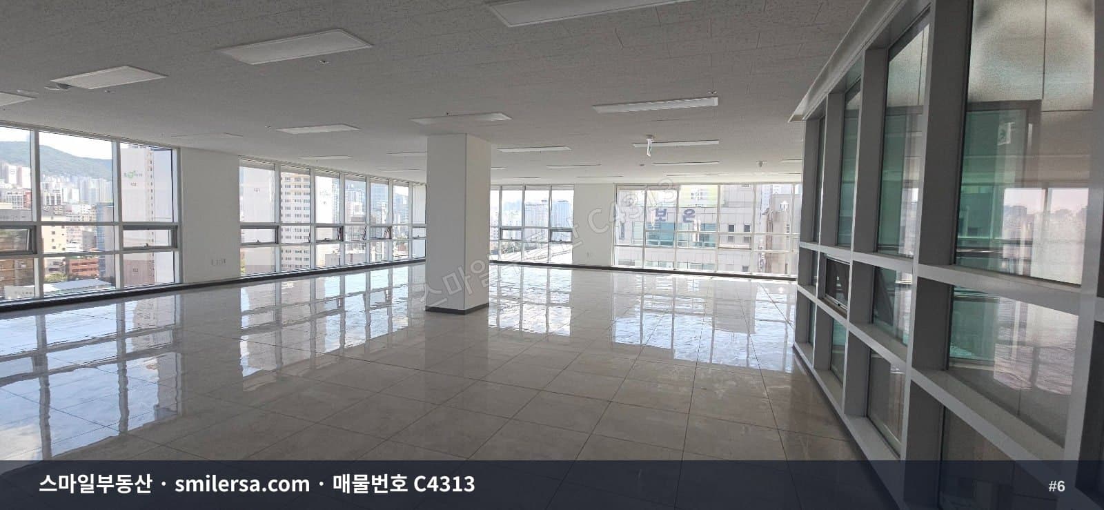 법조타운 인근 깨끗한 대형사무실, 거제동 8층 143평 매매 썸네일 6