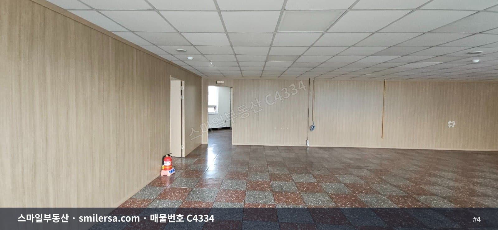 수영·민락역 대로변 깔끔한 중형 사무실, 66평대 역세권 입지 썸네일 4