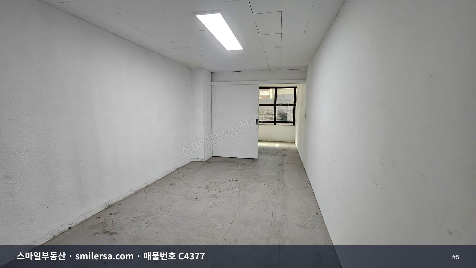부산역 맥도날드 뒷길 사무실 25평 월세 썸네일 5