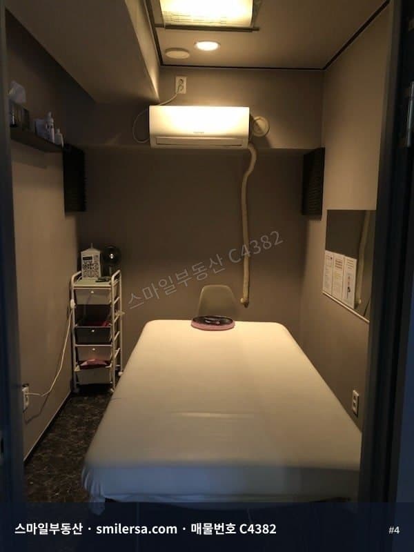 서면시장·롯데백화점 인근 46평 사무실, 역세권 3층 월세 썸네일 4