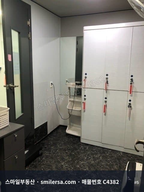 서면시장·롯데백화점 인근 46평 사무실, 역세권 3층 월세 썸네일 5