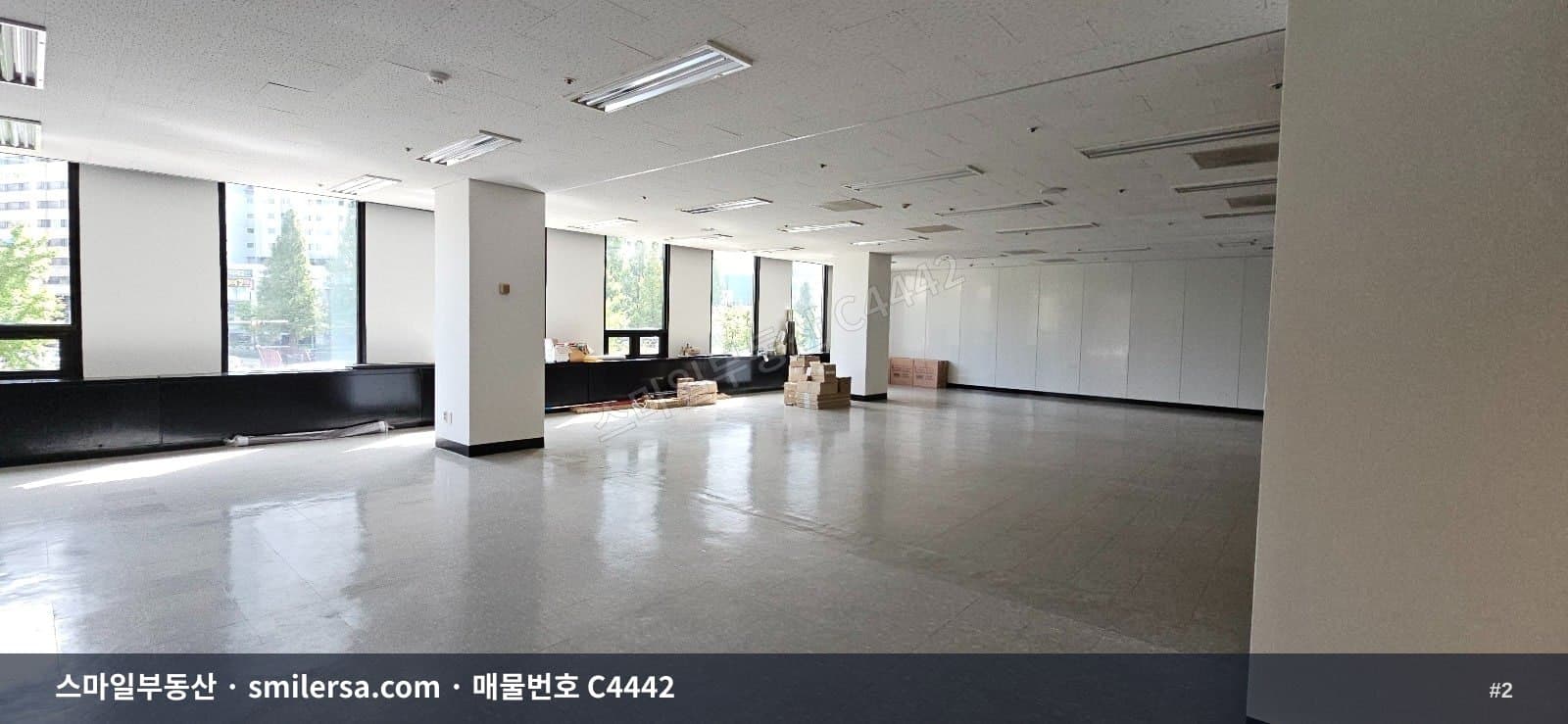 교대역 인근 업무용 사무실, 80평 규모 역세권 오피스 썸네일 2