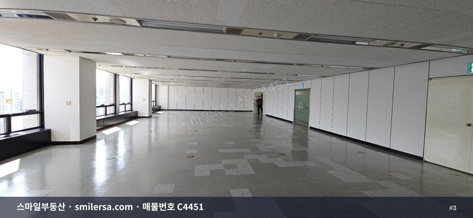 교대역 인근 126평 업무용 사무실, 역세권 접근성 좋은 고층 오피스 썸네일 3