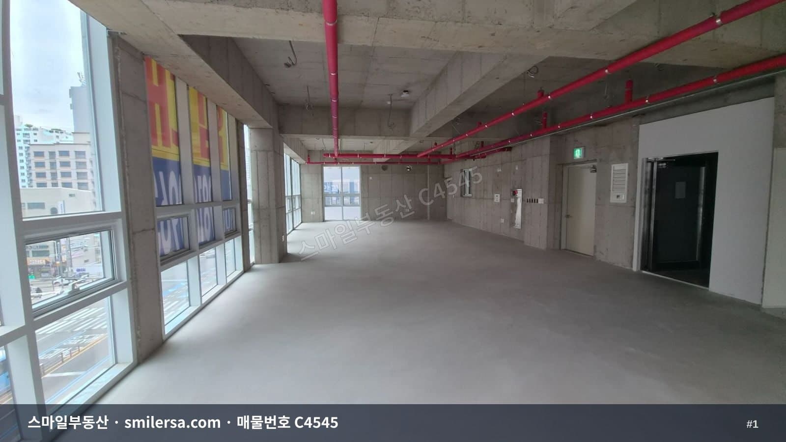 부산광역시 연제구 연산동 사무실 내부 사진 C4545