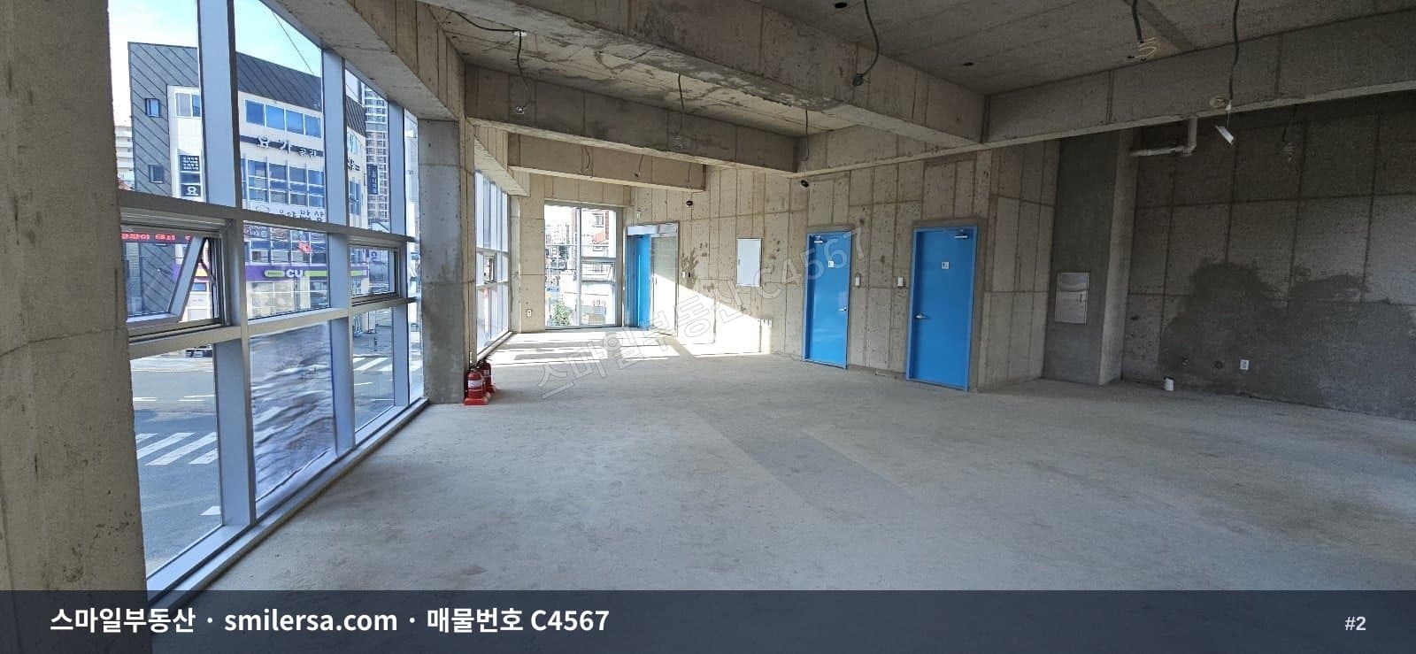 시청역 인근 연산동 신축 사무실, 34평 접근성 좋은 자리 썸네일 2