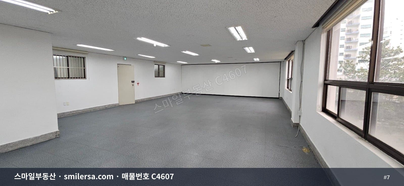 수안역 인근 50평 사무실, 엘리베이터 있는 역세권 공간 썸네일 7