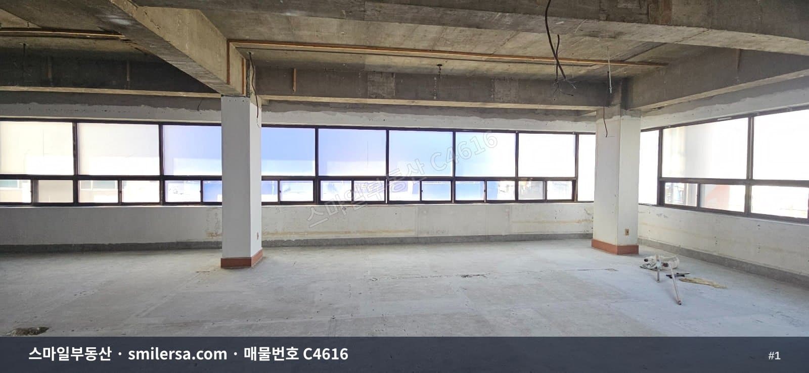 수안역 인근 역세권 사무실, 병의원 최적 공간 55평 - 1